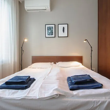 Park Located Free Parking Apartment *